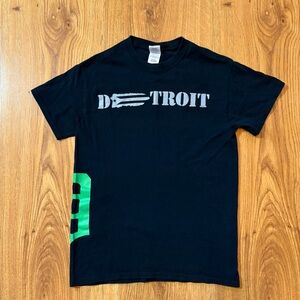 Detroit  Puerto Rico flag Graphic Tee - Black with Green Accent